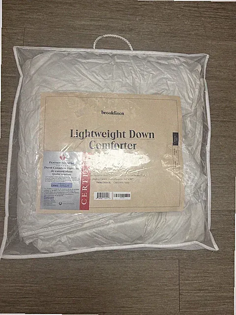 Brooklinen Lightweight Down Comforter Twin/TwinXL Hypoallergenic 650 Fill Power