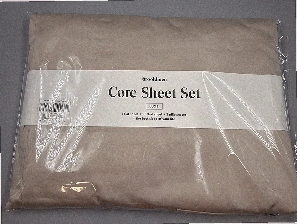 Brooklinen Luxe Core Sheet Set- Pebble-Queen- New
