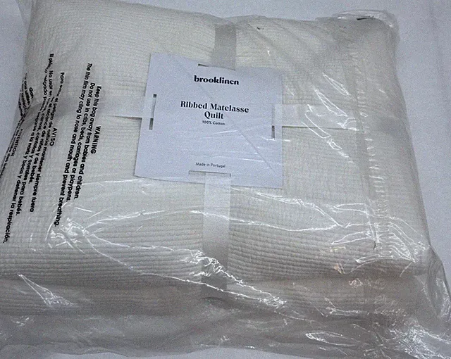 Brooklinen Ribbed Matelasse Quilt Full/Queen Cream