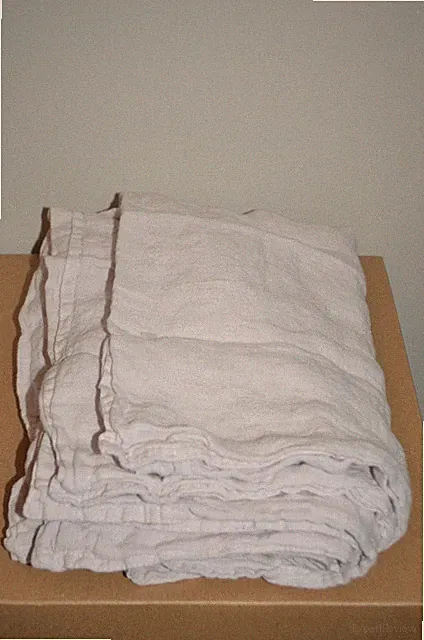 New BROOKLINEN 100% EUROPEAN LINEN - 2 Standard PILLOWCASES in HAZE